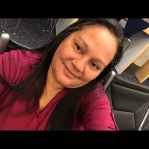 Meet your Posher, Damaris